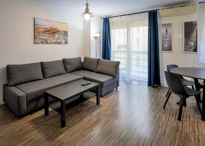 Rentplanet - Pulaskiego Ii Apartment