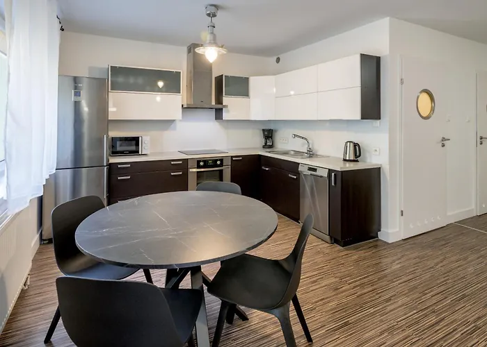 Rentplanet - Pulaskiego Ii Wroclaw